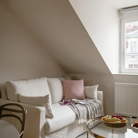 New! Designer For 4!best Location! Karlsbad