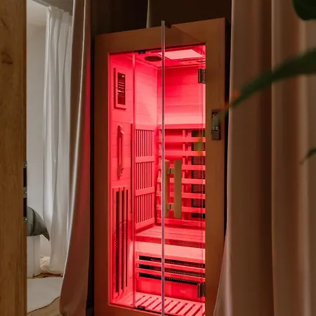 New! Designer For 4!best Location! * Karlsbad