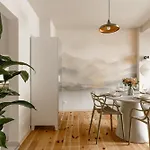 Apartamento New! Designer For 4!best Location!