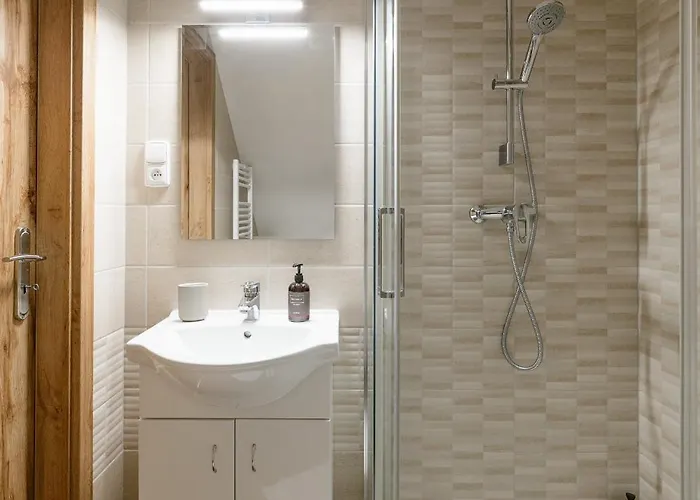 公寓 New! Designer With Sauna For 4!best Location! *